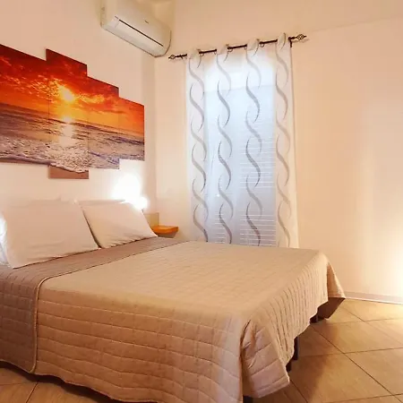 L'antica Torre Bed and Breakfast 3*