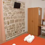L'antica Torre Bed and Breakfast