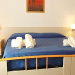 L'antica Torre Bed and Breakfast 3*