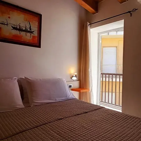 L'antica Torre Bed & Breakfast 3*